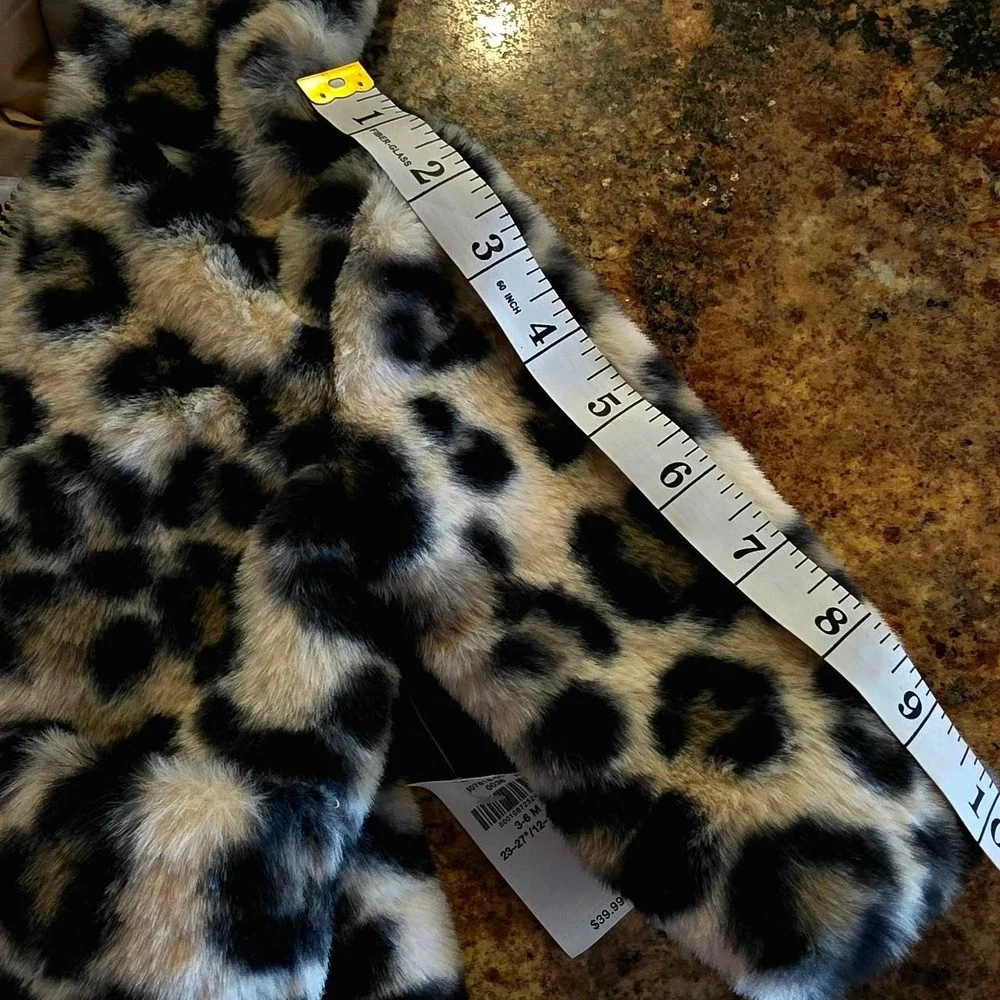 Old Navy Faux Fur coat toddler Girl